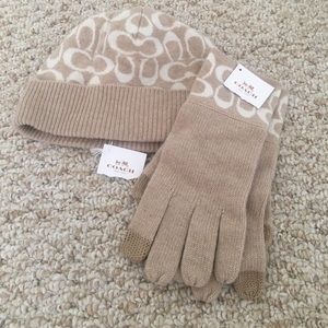 Coach knit hat and matching gloves